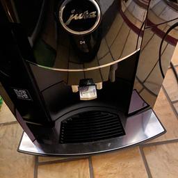 Verkaufe unser voll funktionsfähiger Kaffevollautomat Jura D4
Farbe: Piano Black 
-Gebrauchsanweisung dabei

-nur für Selbstabholer!!