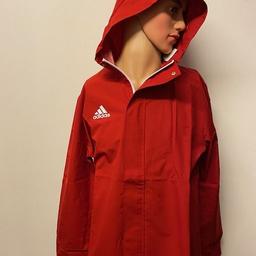 Marke: Adidas
Größe: M + L
Farbe: Rot
Zustand: Neu mit Etikett

Versand mit Paket für 4,50 € möglich.
Bezahlung per Überweisung und Paypal möglich