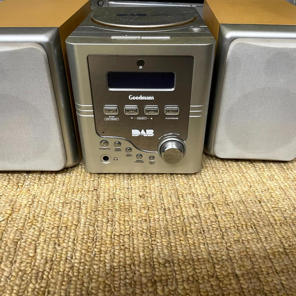 Goodmans DAB Radio/CD Player in WV2 Wolverhampton für 10,00 £ zum ...