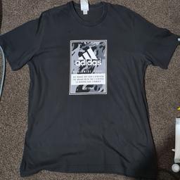 Black Adidas t shirt
size adults large
unisex
Great condition - only worn a handful of times
Bought for £14
£3 but open to offers
Collection from Bradford available or delivery is also available
NEED GONE ASAP