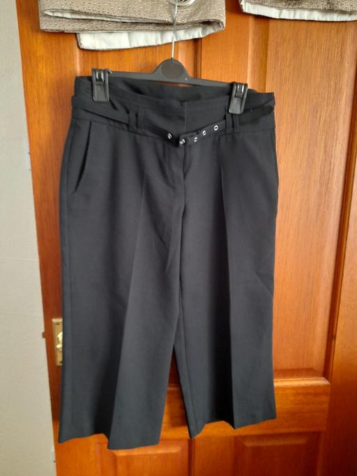 Buy & Sell Merseyside Saint Helens - Photos for 3 KNEE LENGTH TROUSER