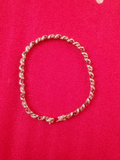 Buy & Sell Hampshire Southampton - Photos for 9ct gold natural diamonds & rubies bracelet