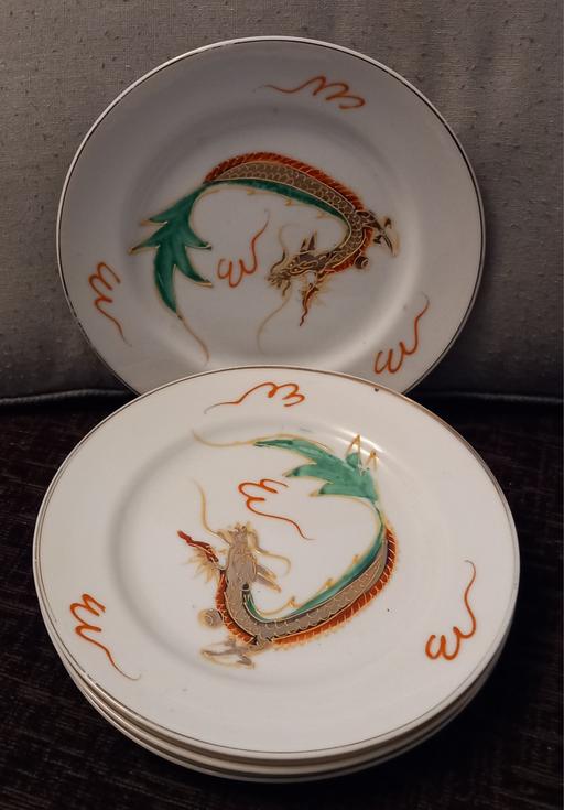 Buy & Sell Merseyside Saint Helens - Photos for vintage dragon plates