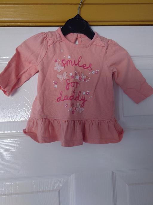 Buy & Sell Leicestershire Charnwood - Photos for Baby girls pink top size first size