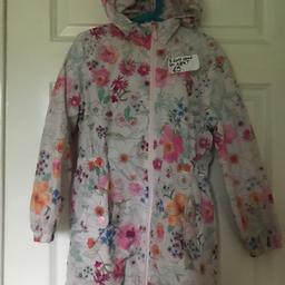 💥💥 OUR PRICE IS JUST £5 💥💥

Preloved girls raincoat/rainmac

Age: 8 years
Brand: Next
Condition: like new hardly worn

All our preloved school uniform items have been washed in non bio, laundry cleanser & non bio napisan for peace of mind

Collection is available from the Bradford BD4/BD5 area off rooley lane (we have no shop)

Delivery available for fuel costs

We do post if postage costs are paid For (we only send tracked/signed for)

No Shpock wallet sorry