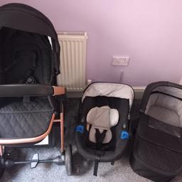My babiiee 3 in 1 black and rose gold large basket carseat carry cot with sun and wind deflector toddler seat £100 collection blackpool