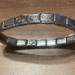 Magnet - Gesundheits - Schmuck - Armband
echt Edelstahl
18 Glieder
Magnetix
€25.- NEUER PREIS €13.-
