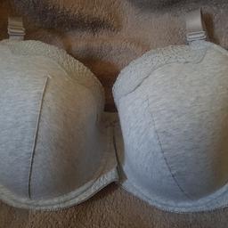 Brand new, unworn.

Moulded cups with lace trim, satin straps and underwired - superior comfort.

Bought a set of 3 from George, but this one has never been worn - no tags, as had to separate the bundle, but not even tried on as I only wanted the black one...

PLEASE NOTE : I can only post by Royal Mail counter service, so please do not ask for any other courier - thank you !

( #lingerie )