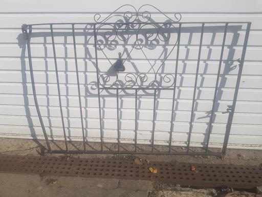 Buy & Sell South East London Dulwich - South East London - Photos for 4 Wrought Iron Driveway/Garden Gates