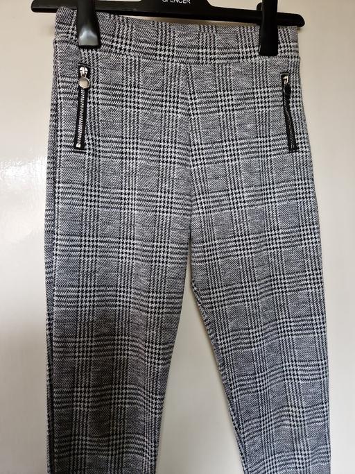 Buy & Sell Leicestershire Oadby and Wigston - Photos for Girls trousers (11-12yrs)