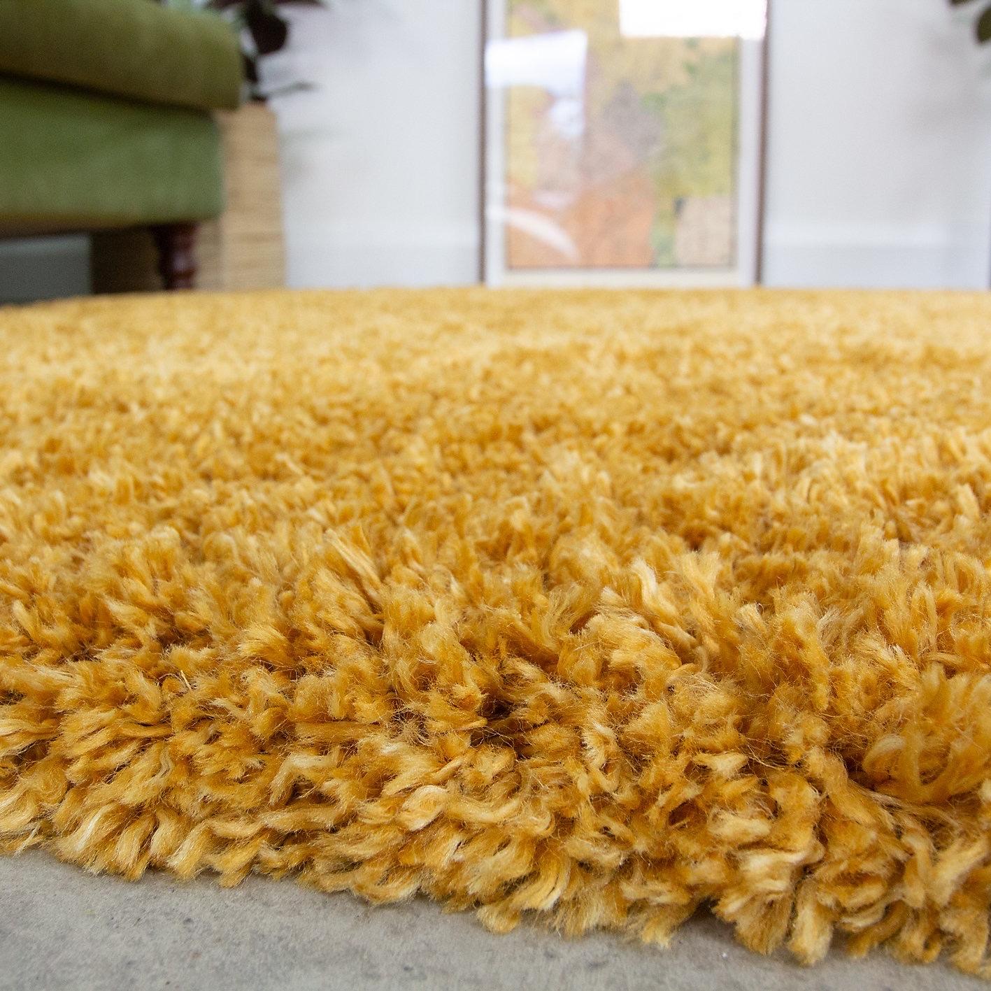 Dunelm Mustard/Yellow Super Soft Rug Brand Nw in B2 Birmingham for £30.