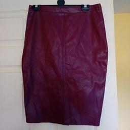 pvc skirt burgundy colour size 14 vgc pick up only Heckmondwike please see my other post thanks