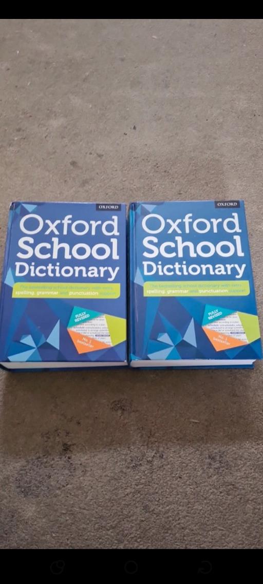 Buy & Sell North London Upper Holloway - North London - Photos for two Oxford dictionary books