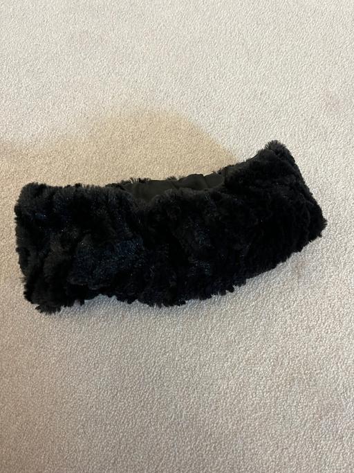 Buy & Sell Surrey Spelthorne - Photos for Fury head piece