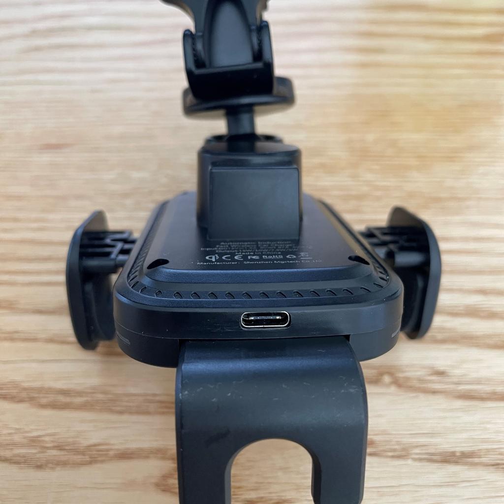Fast Charging Car Wireless Charger Automatic Sensor Phone Holder Vent Mount Compatible for Samsung S20/S10/S9, for iPhone 13/13 Pro/13 Mini/12/11/XS/XR(Black)

USB C cable NOT INCLUDED

Collection in London
any shipping costs to be borne by the buyer