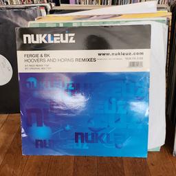 set of 5 classic hard house records. 

nukleuz, tripoli Trax etc. ask for particular tracks.