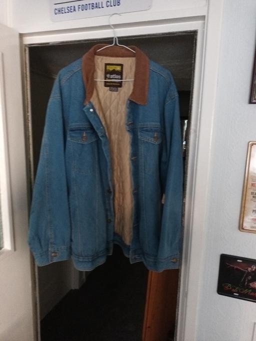 Buy & Sell South West London Kingston upon Thames - Photos for DENIM JACKET SIZE 2XL