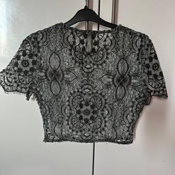 Laced crop top from Zara, size extra small / uk 6, has button at back and side zip.