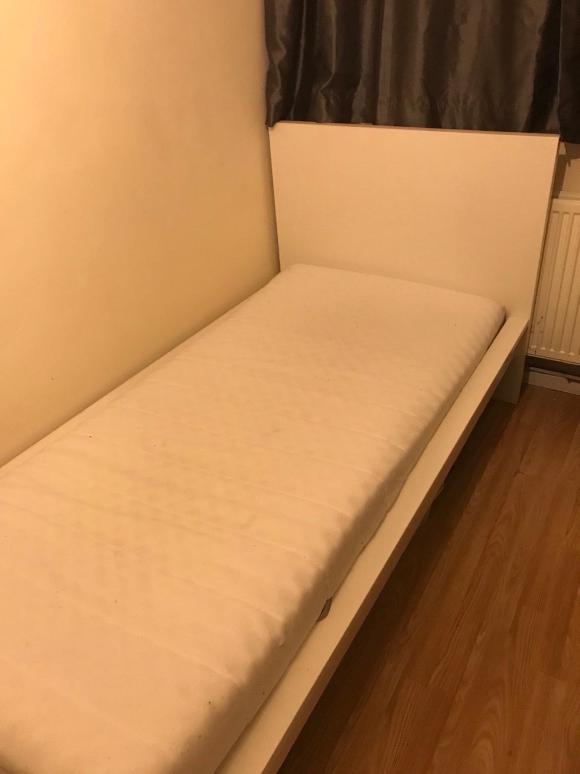 IKEA malm single bed with mattress in NW10 London für 130,00 £ zum