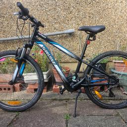 Fantastic condition & well looked after. No rust.

Only issue, I over pumped the rear tyre before taking photos and over pumped it so will need a new inner tube. They are around £4 or so.

Location : Morden, S W London