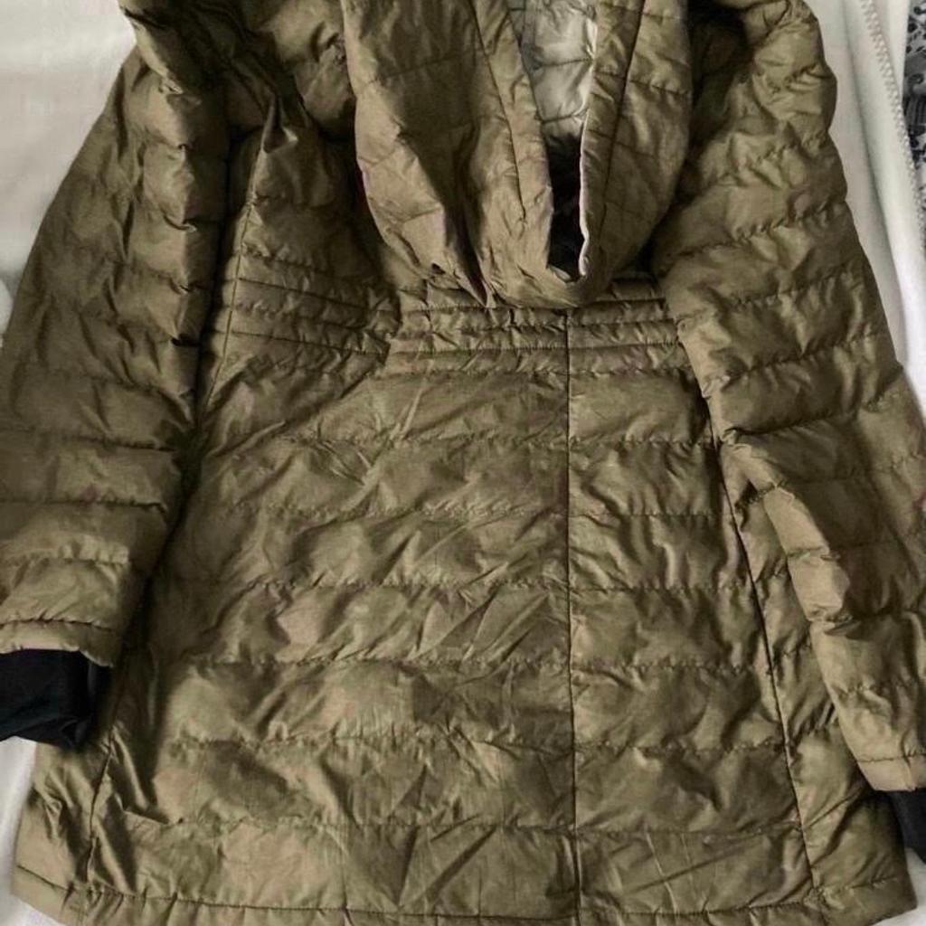 Light weight jacket in WS2 Bloxwich for £5.00 for sale | Shpock