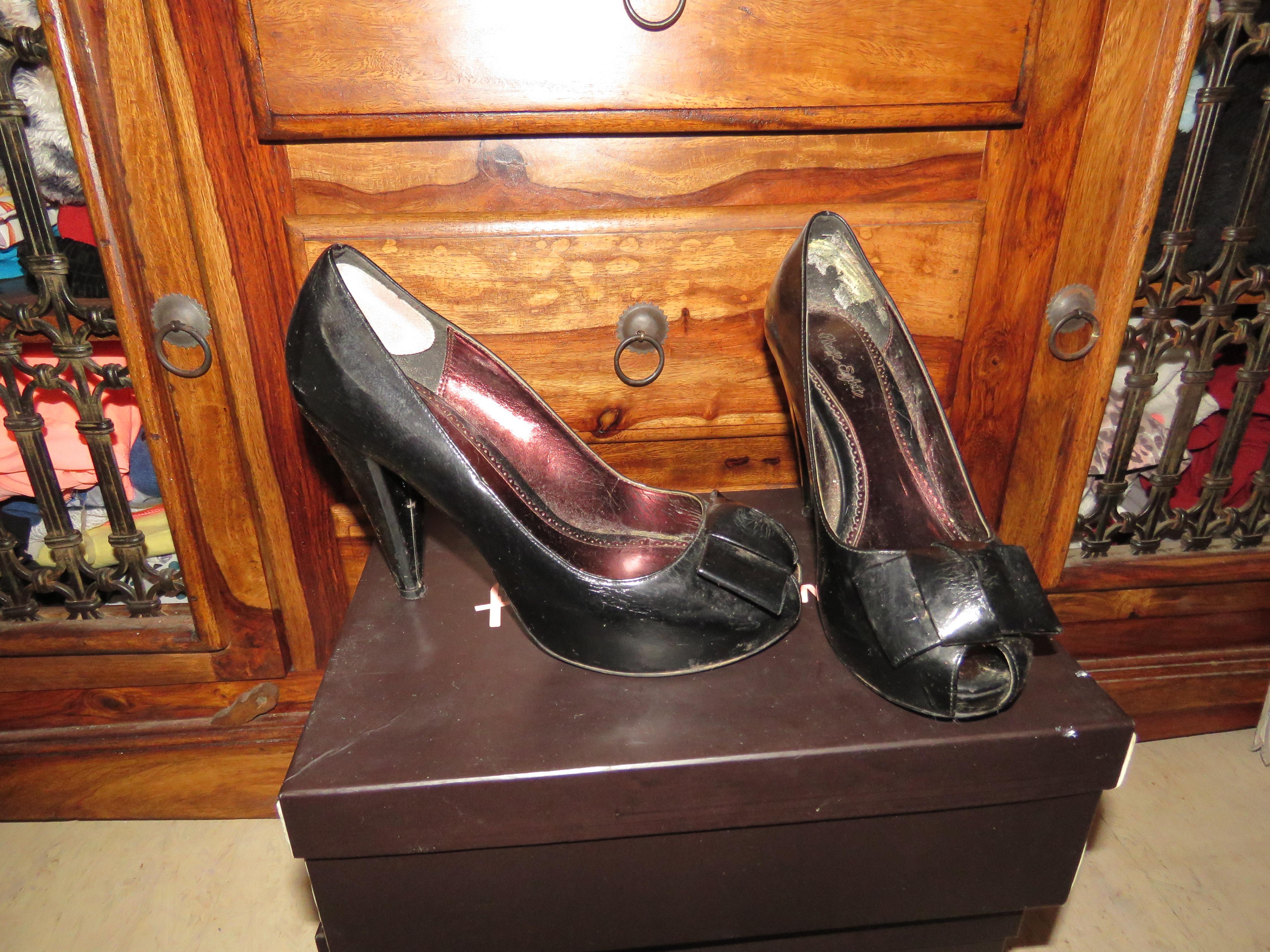 ladies-shoes-in-pr1-preston-for-5-00-for-sale-shpock