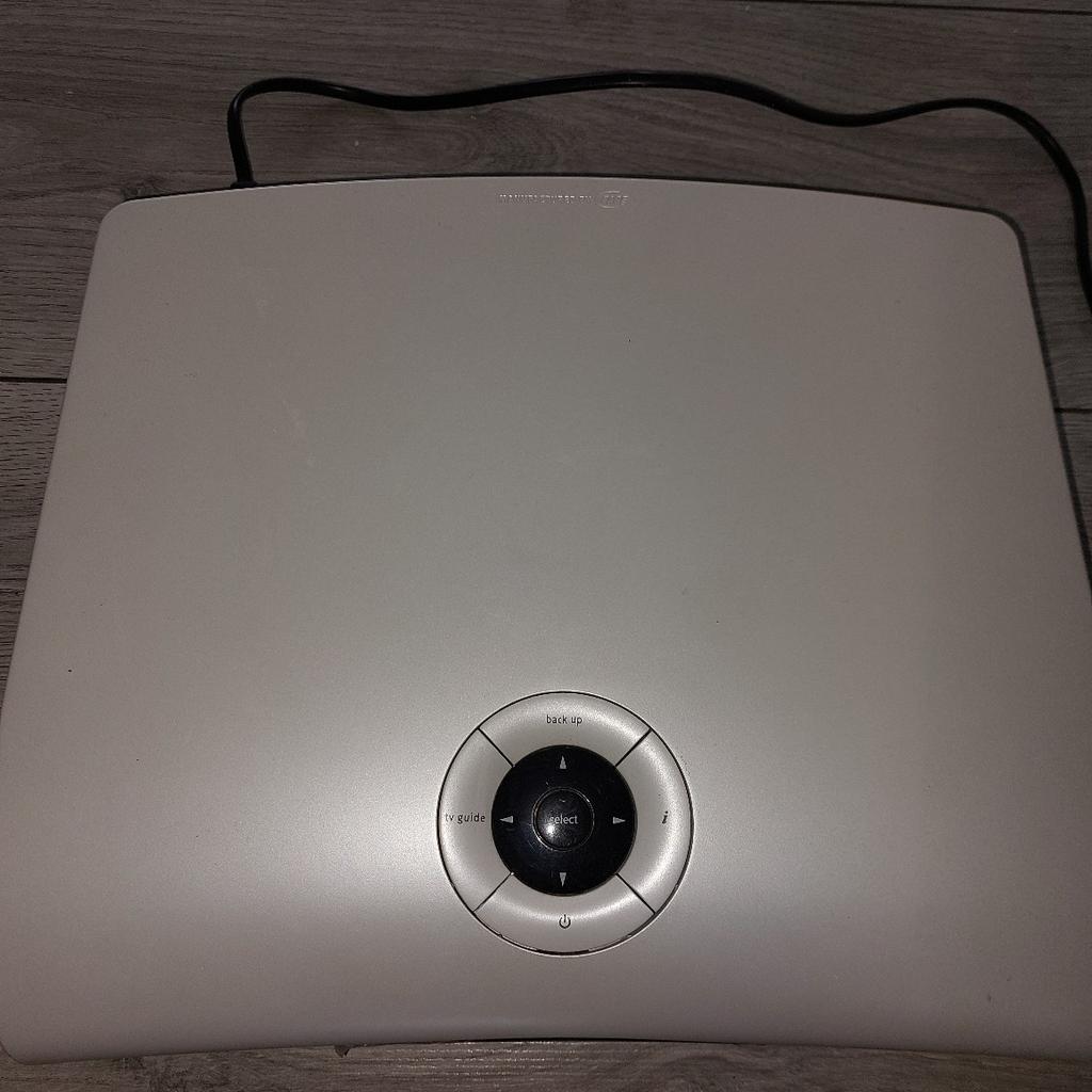 Sky box - model no: DS445NB in WR4 Worcester für 5,00 £ zum Verkauf ...