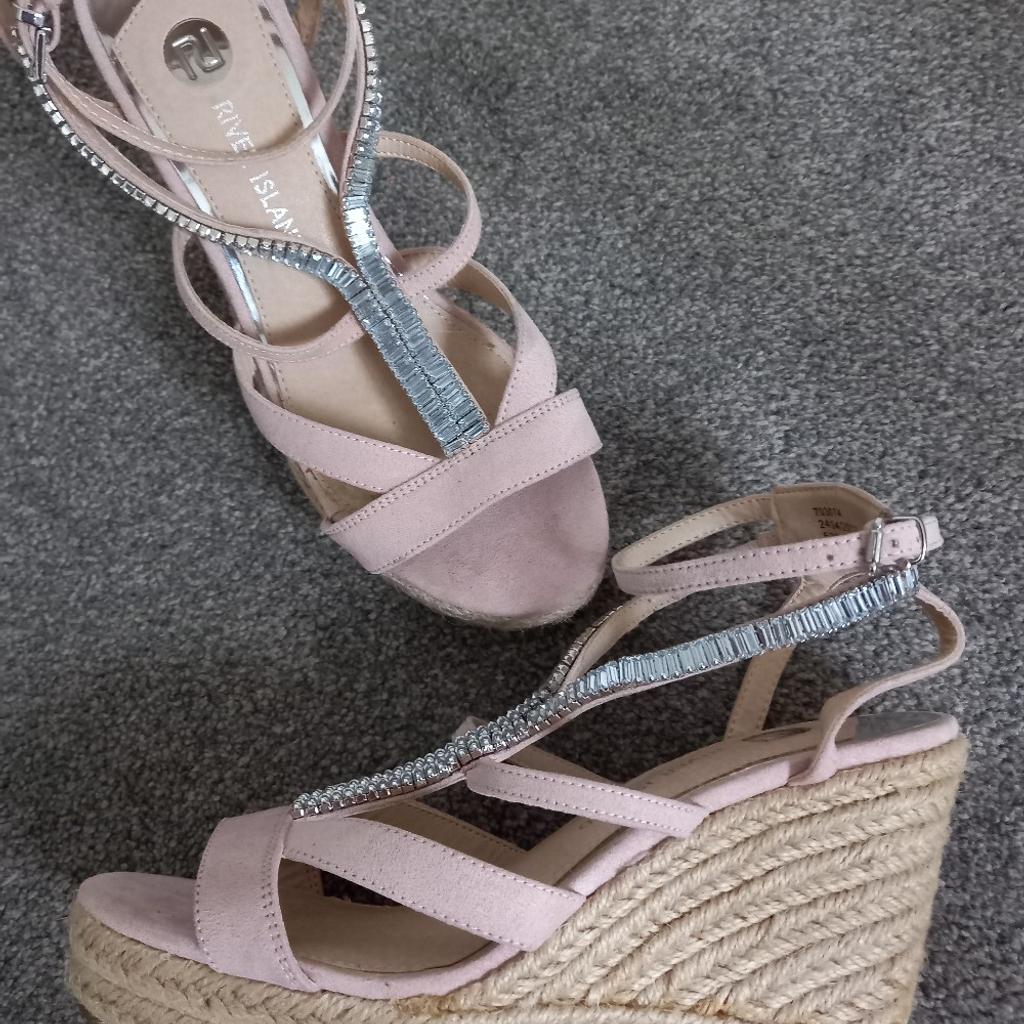 Brand new and only tried on. Blush coloured, ankle strap sandals. Wedge heel and a bit of bling. Suitable for so many occasions and holidays. Collection WN1 2RH. Whitley area