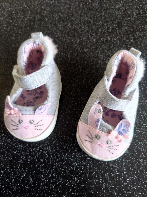 Buy & Sell Leicestershire Charnwood - Photos for Baby girls cat shoes size 0-3 months