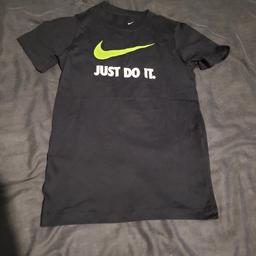 Boys Nike Just Do It T Shirt
Size small 
Black
Brand new 
Genuine