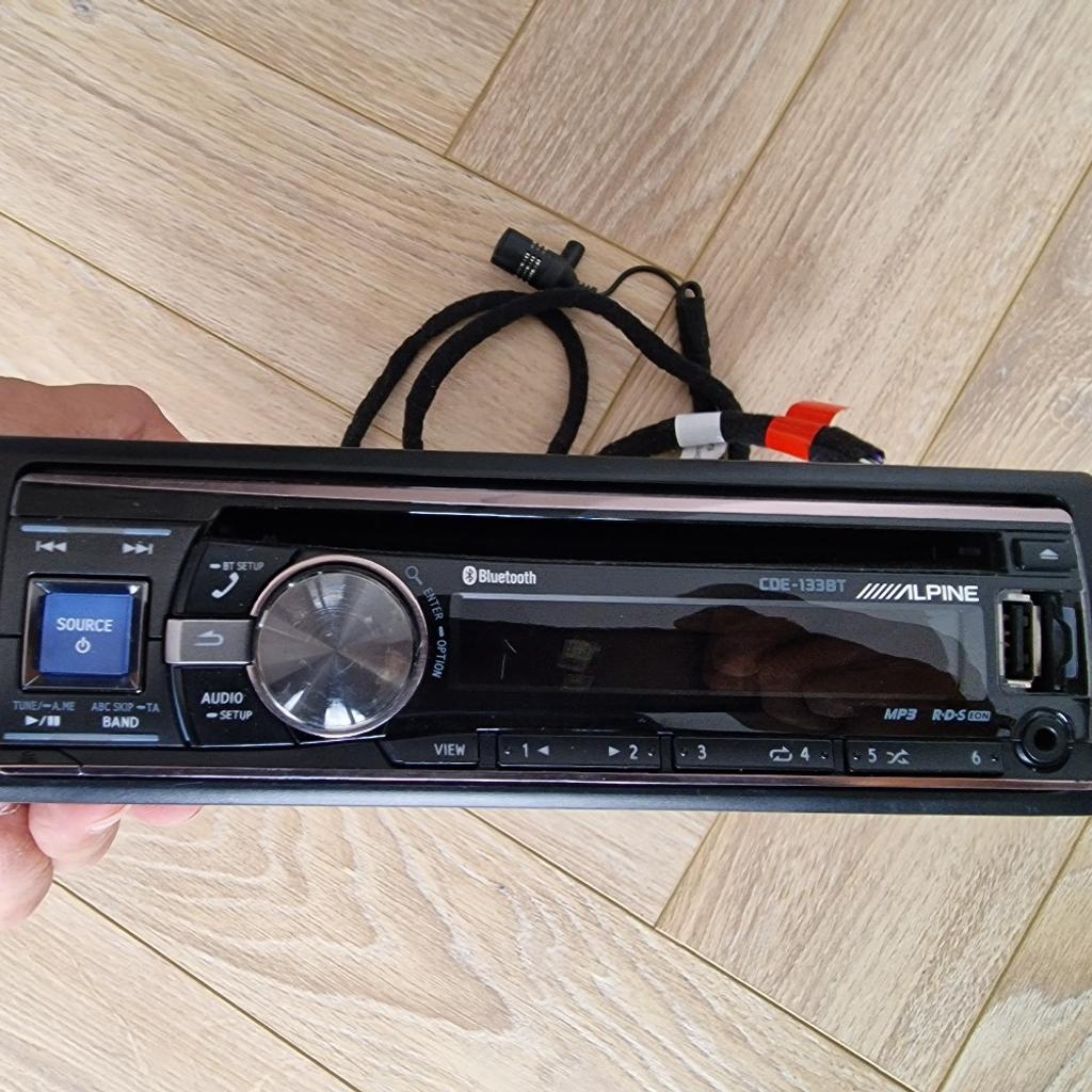 ALPINE CDE 133BT SINGLE DIN STEREO

BLUETOOTH, USB, AUX AND CD

INLCUDES ISO LEADS, SURROUND AND CAGE

TESTED AND FULLY WORKING

GRAB A BARGAIN

PRICED TO SELL

COLLECTION FROM KINGS HEATH B14  OR CAN DELIVER LOCALLY

CALL ME ON 07966629612

CHECK MY OTHER ITEMS FOR SALE, SUBS, AMPS, STEREOS, TWEETERS, SPEAKERS - 4 INCH, 5.25 AND 6.5 INCH SPEAKERS