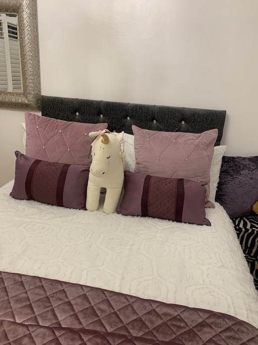 Buy & Sell South West London Streatham Common - South West London - Photos for Double bed divan and headboard