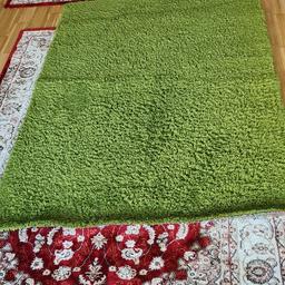 2 x Grünfarbene Teppiche zu 134x195
Guter Zustand
Stück € 50
Teppich wurde beim Spezialisten gereinigt 
Selbstabholung Innsbruck