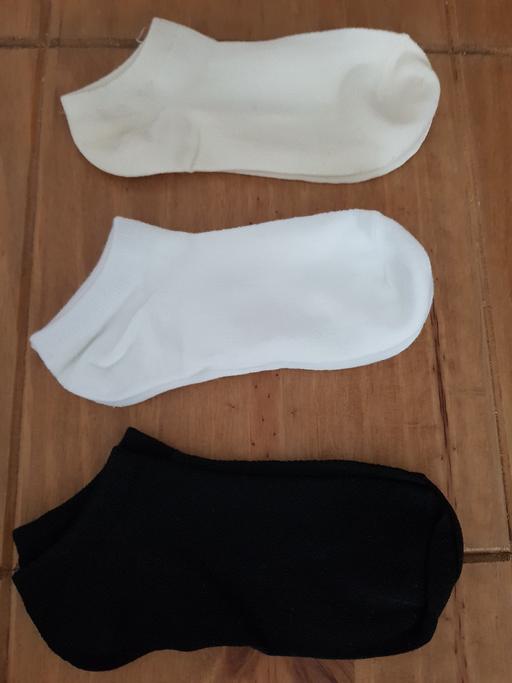 Buy & Sell Lancashire Blackpool - Photos for Trainer socks x 3 size 4-7 NEW