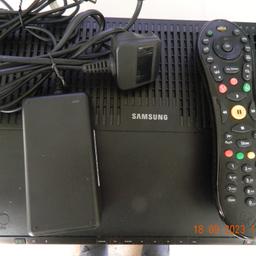 TV Satellite Box, with remote control and power cable.
Very good condition

CASH ONLY ON PICK UP.
SOLD AS SEEN.
ANY QUESTIONS FEEL FREE TO ASK.