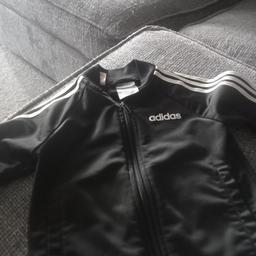 BOYS ADIDAS JACKET
AGES 3/4 YEARS OLD
EXCELLENT CONDITION