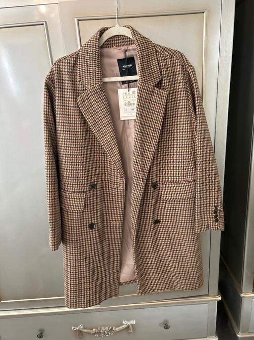 Buy & Sell Essex Basildon - Photos for Ladies coat