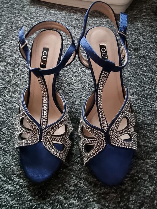 Buy & Sell West Midlands Birmingham - Photos for Navy blue sandals