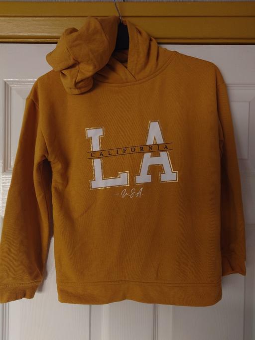 Buy & Sell Leicestershire Charnwood - Photos for Girls yellow hoody size 9/10 years