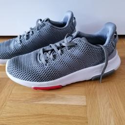 Neuwertige Adidas Schuhe Gr 38, 5. Wie Neu siehe Fotos!
Nichtraucher Haushalt
Versand möglich