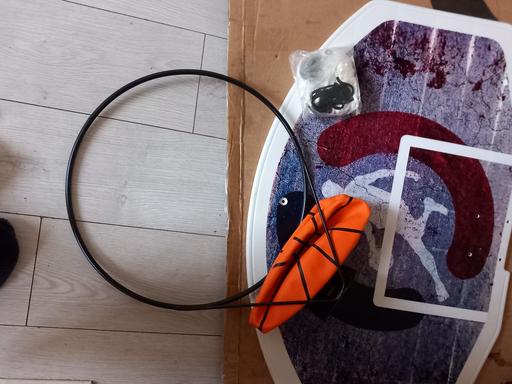 Buy & Sell Essex Epping Forest - Photos for Basketball hoop,backboard, and ball set.