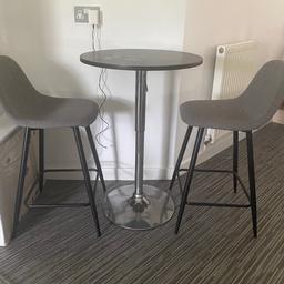 Modern breakfast table and chair, in excellent condition, one chair has a small mark, please see picture. 

Collection from B43 6AF.

Cash on collection only.