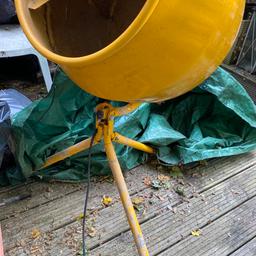 Electric cement mixer with cover. Buyer must collect as I am disabled