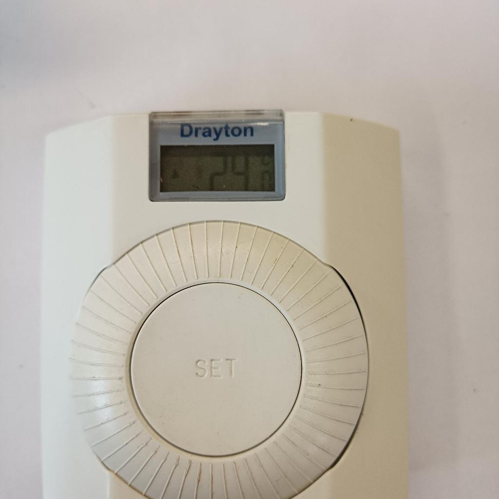 Honeywell programmer and Drayton wireless set in CO4 Colchester für 80 ...