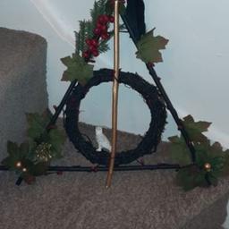 Harry potter wreath,excellent condition no damage collection only middlesbrough message if any questions or pictures