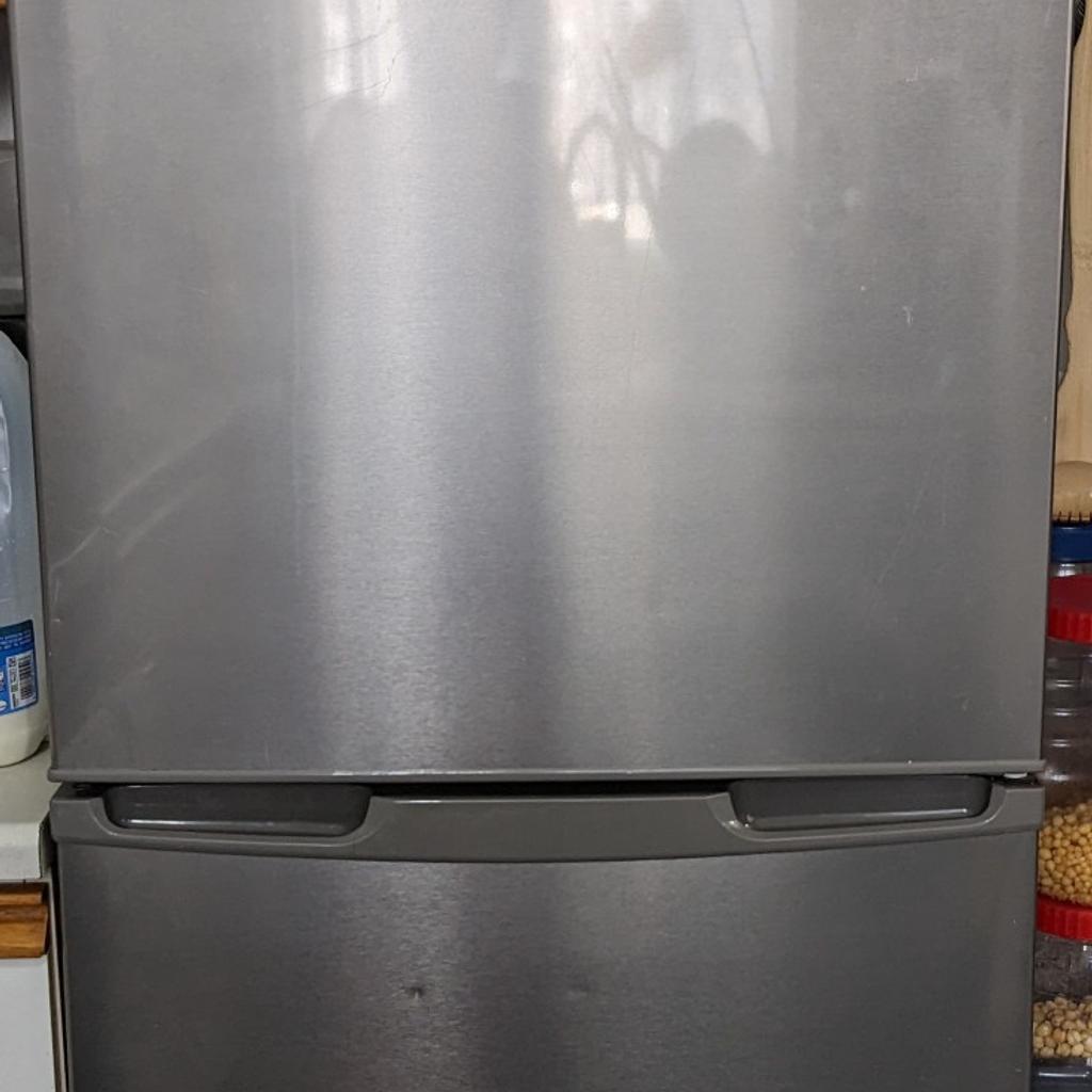 Kenwood fridge freezer in MK14 Keynes für 120,00 £ zum Verkauf Shpock DE