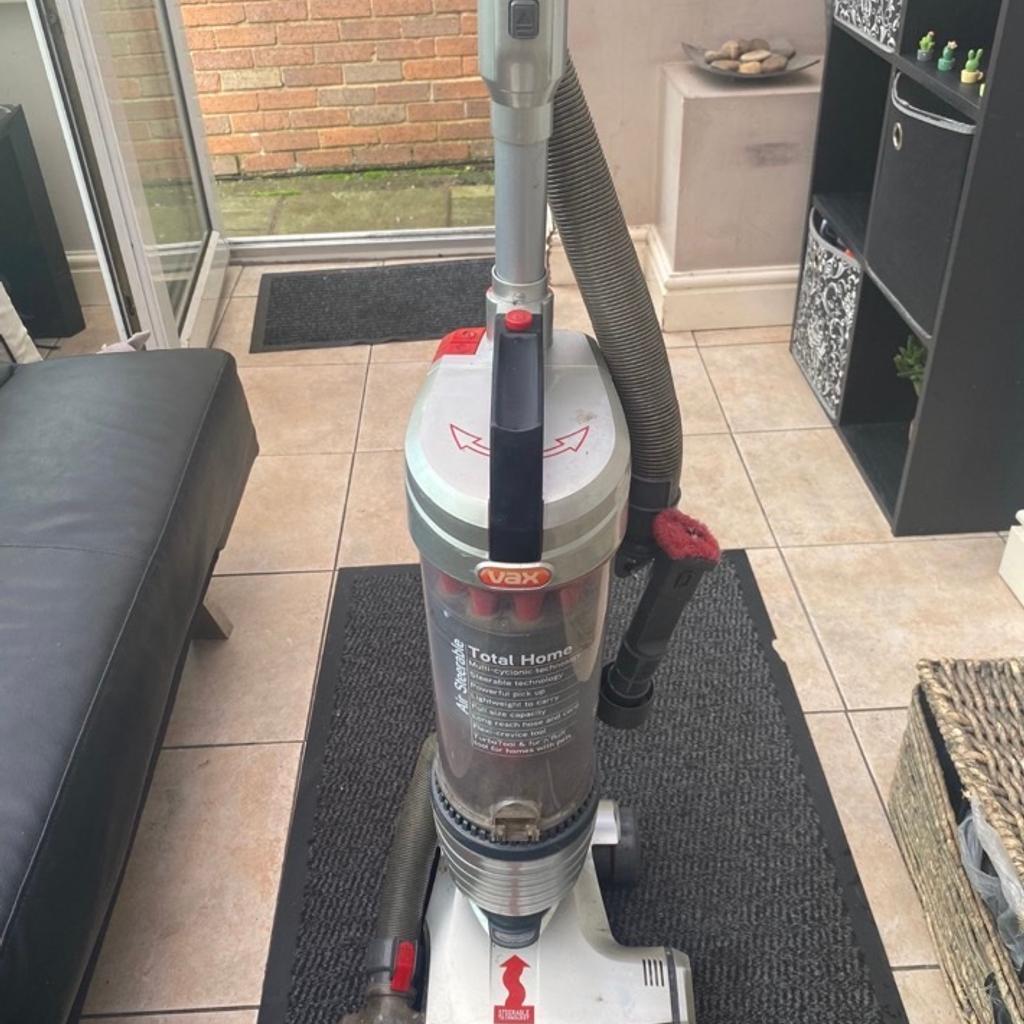 Vax vacuum cleaner works but see notes in B71 Sandwell für £ 15,00