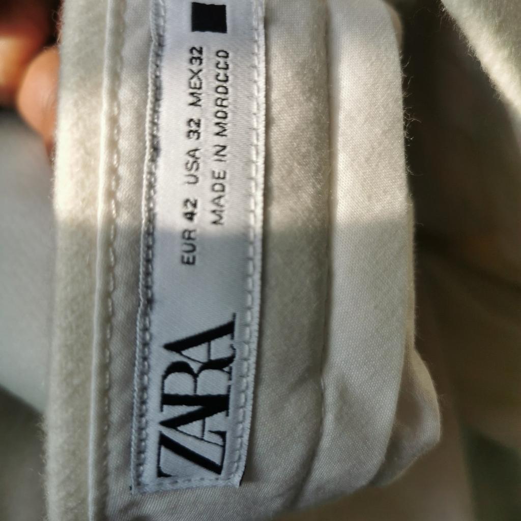 Brand new Zara cream trousers