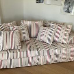 3er Sofa, neuwertig, Neupreis 799€, wenig benützt.
