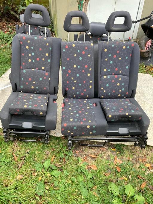 Vehicles South East London Bromley - Photos for Mercedes Vaneo full set of rear seats